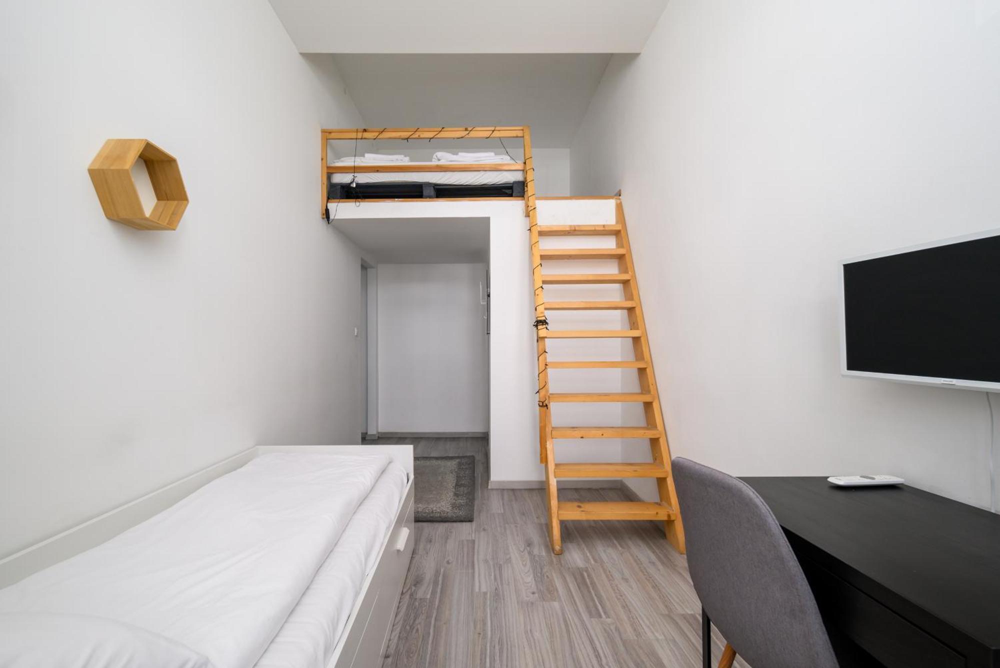 5 Bedrooms Keleti-Home บูดาเปสต์ ภายนอก รูปภาพ