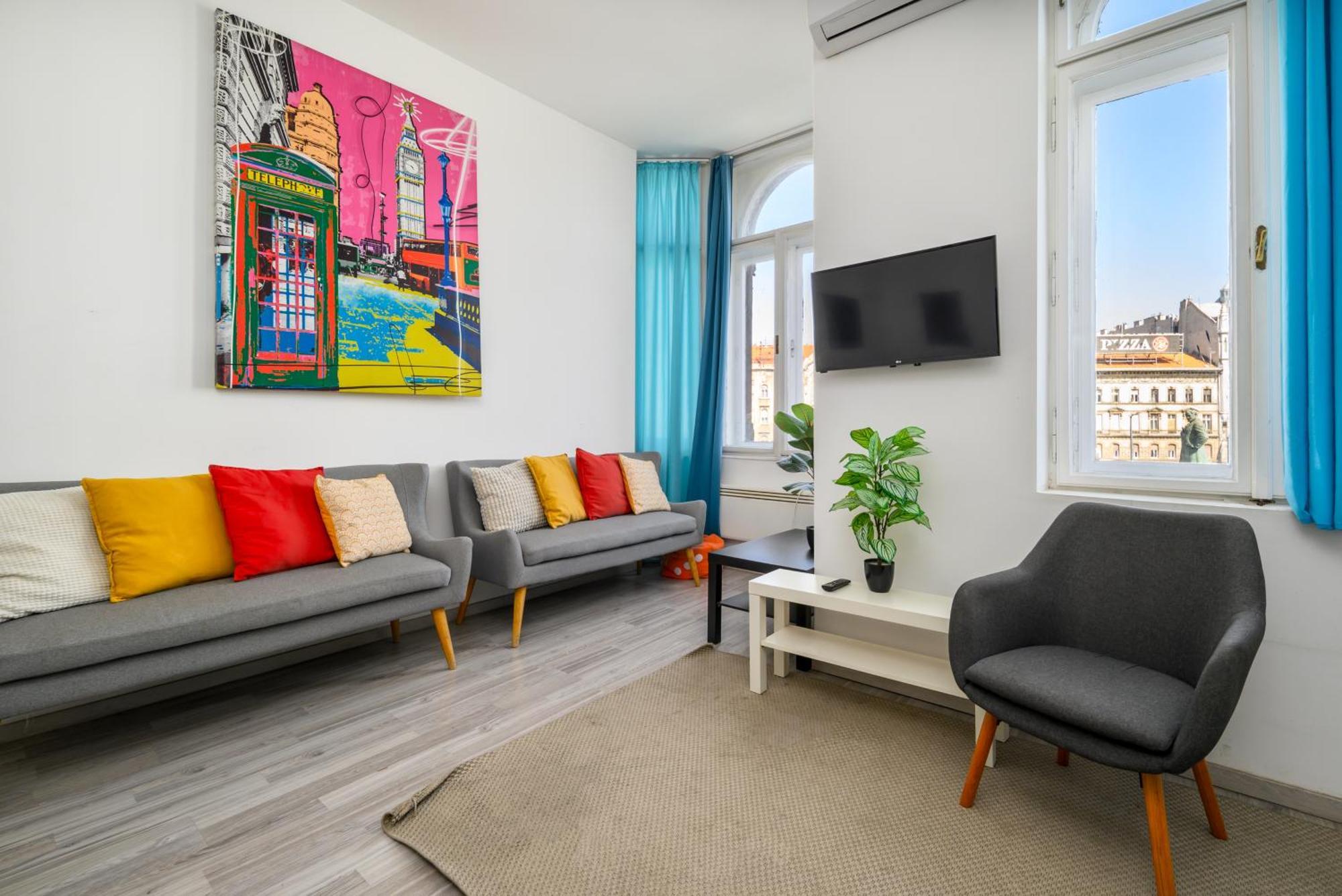 5 Bedrooms Keleti-Home บูดาเปสต์ ภายนอก รูปภาพ